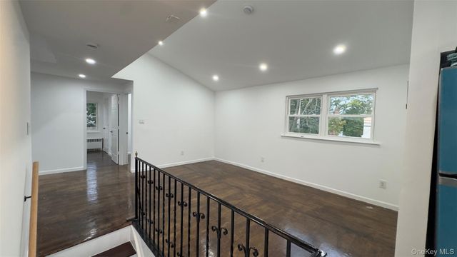 142 Green Street, Valley Stream, NY 11580