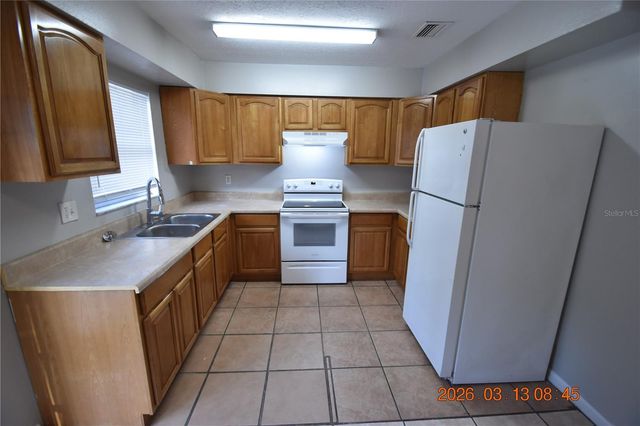 4711 SERENA DRIVE, Tampa, FL 33617