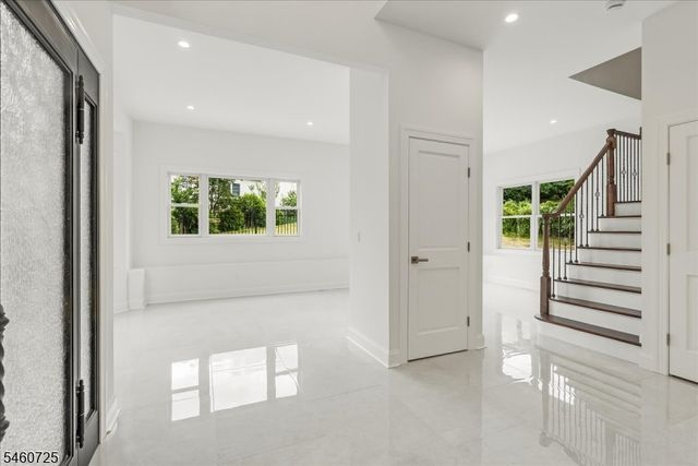 300 Boonton Tpke, Lincoln Park Boro, NJ 07035