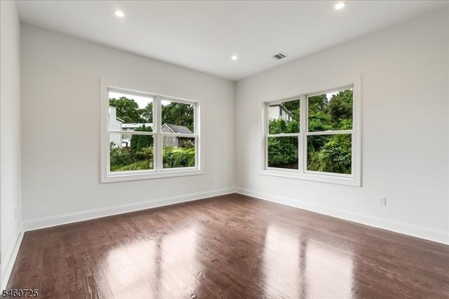 300 Boonton Tpke, Lincoln Park Boro, NJ 07035