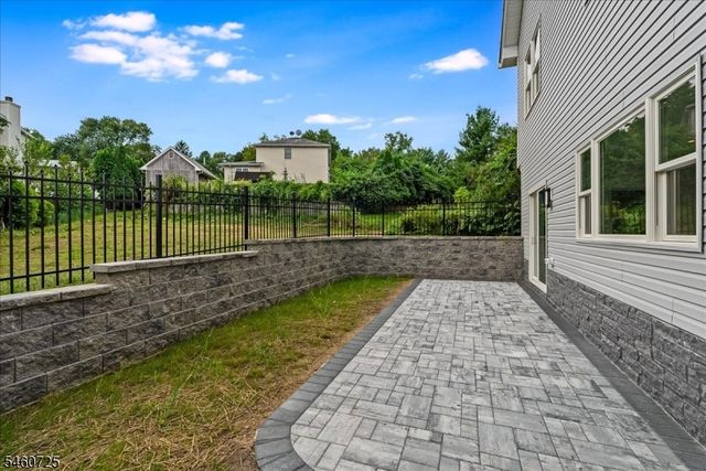 300 Boonton Tpke, Lincoln Park Boro, NJ 07035