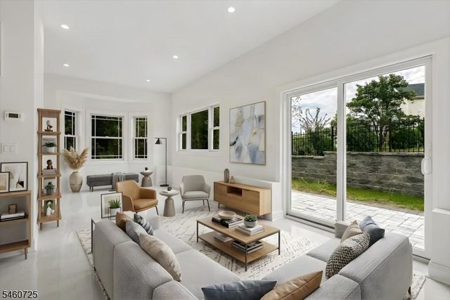 300 Boonton Tpke, Lincoln Park Boro, NJ 07035