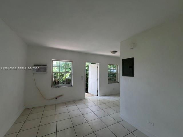 441 SW 10th St 4, Miami, FL 33130