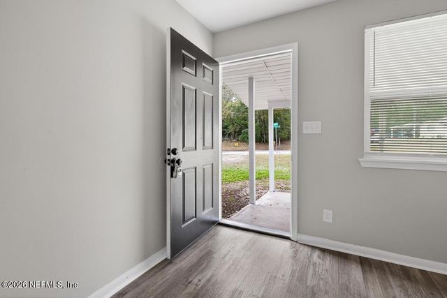 6873 MOTHER HUBBARD Drive, Jacksonville, FL 32210