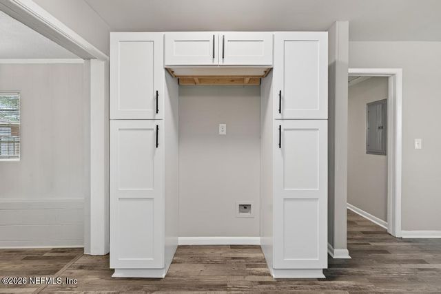 6873 MOTHER HUBBARD Drive, Jacksonville, FL 32210