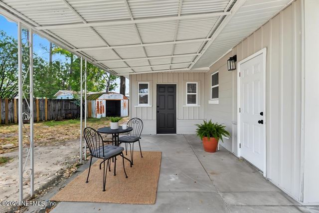 6873 MOTHER HUBBARD Drive, Jacksonville, FL 32210