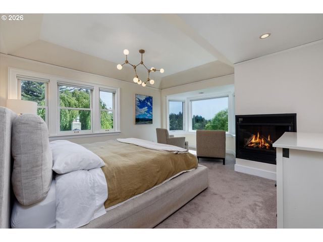 3515 Sw COUNCIL CREST Dr, Portland, OR 97239