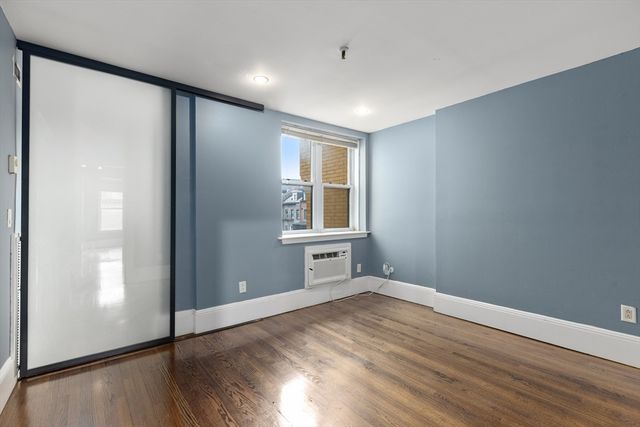492 Massachusetts Ave 41, Boston, MA 02118