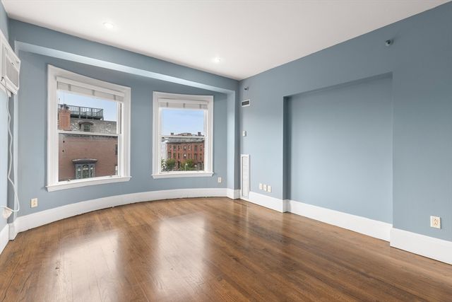 492 Massachusetts Ave 41, Boston, MA 02118