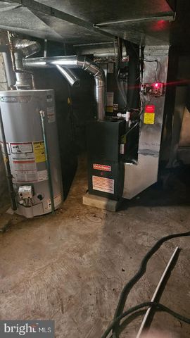 12 CEDAR ST, Wilmington, DE 19805