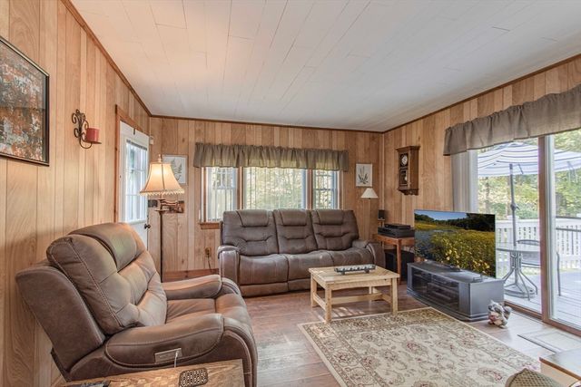 702 Central Street, Stoughton, MA 02072