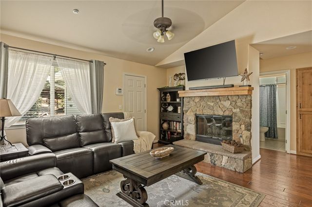 1465 Golden Rule Lane, Lake Arrowhead, CA 92352
