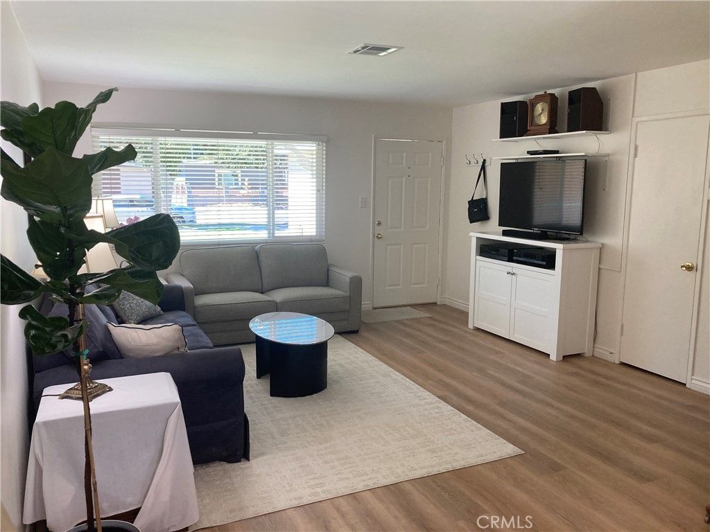 310 S Cataract, San Dimas, CA 91773 — photo 3