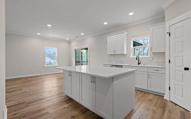 459 Candytuft Lane, Hixson, TN 37343