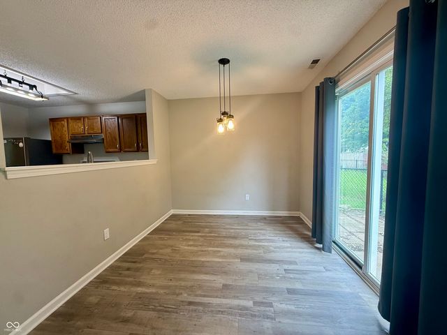 4483 Connaught East D, Plainfield, IN 46168