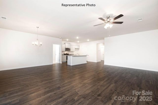 152 Falling Up Lane, Salisbury, NC 28147