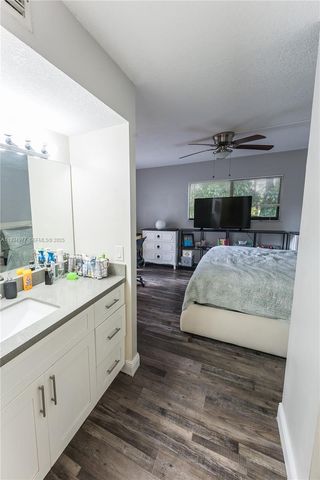 8810 SW 132nd Pl 404DN, Miami, FL 33186