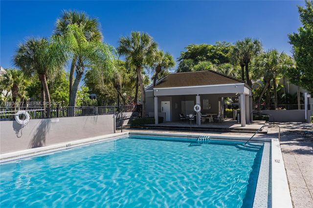 8810 SW 132nd Pl 404DN, Miami, FL 33186