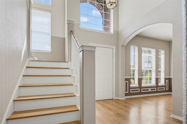4549 Shadowridge Drive, The Colony, TX 75056