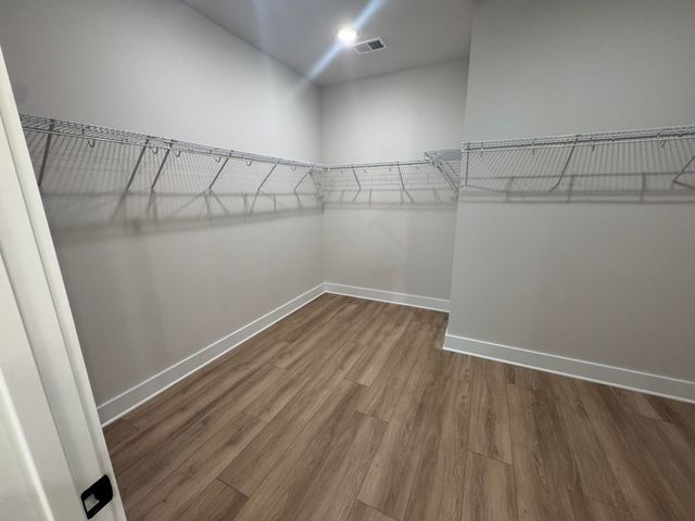 1956 Central Avenue, Summerville, SC 29483