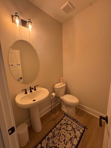 1956 Central Avenue, Summerville, SC 29483