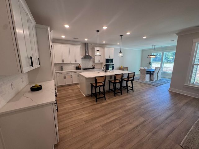 1956 Central Avenue, Summerville, SC 29483