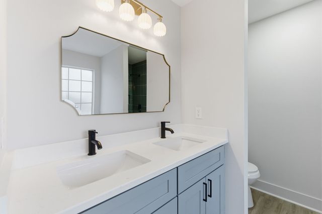 701 Rocky Ridge Cir, La Vergne, TN 37086