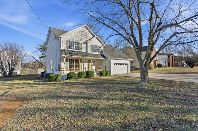 701 Rocky Ridge Cir, La Vergne, TN 37086