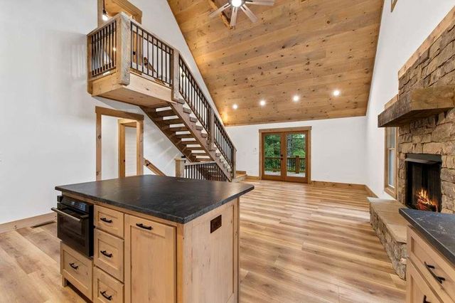 144 Highlands Gap, Mineral Bluff, GA 30559