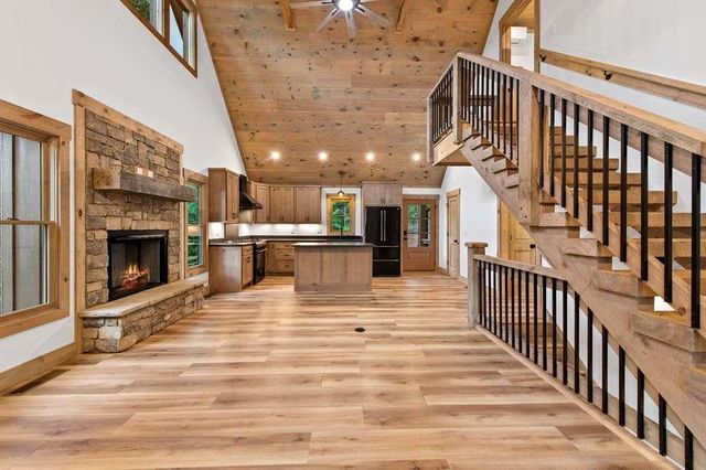 144 Highlands Gap, Mineral Bluff, GA 30559