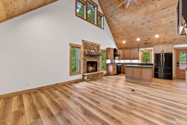 144 Highlands Gap, Mineral Bluff, GA 30559