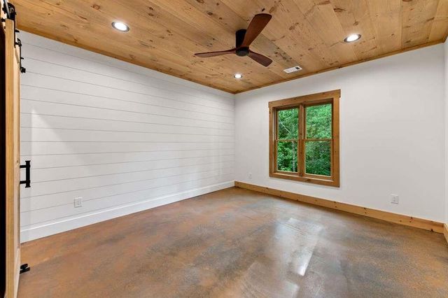 144 Highlands Gap, Mineral Bluff, GA 30559