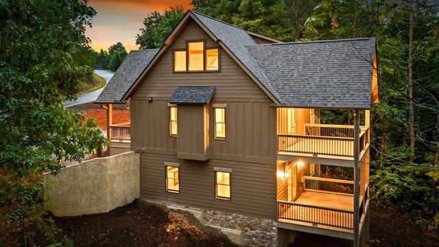144 Highlands Gap, Mineral Bluff, GA 30559