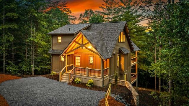 144 Highlands Gap, Mineral Bluff, GA 30559