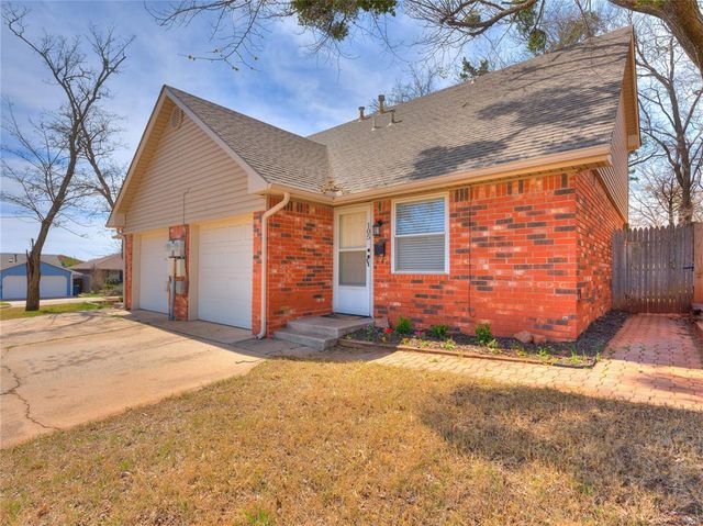105 N Hortense Avenue, Edmond, OK 73034