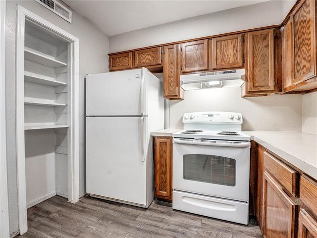 105 N Hortense Avenue, Edmond, OK 73034