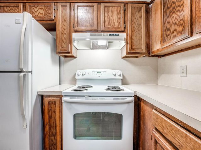 105 N Hortense Avenue, Edmond, OK 73034