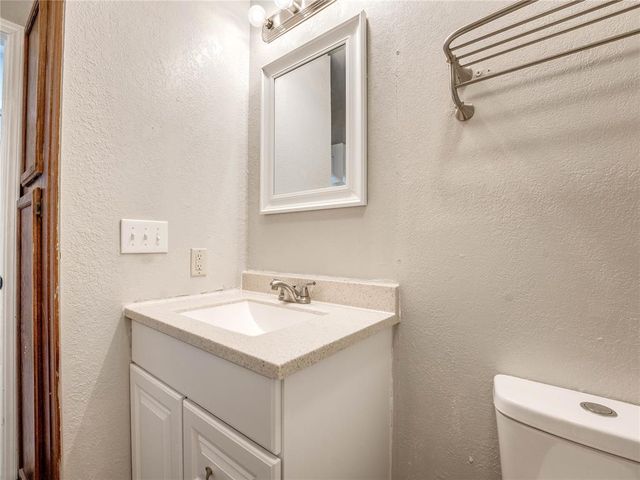 105 N Hortense Avenue, Edmond, OK 73034