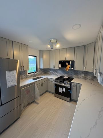 13623 S 84TH Avenue, Orland Park, IL 60462