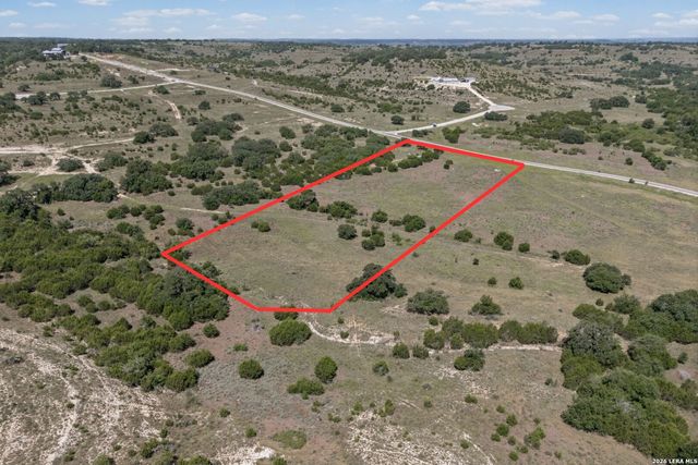 1495 Majestic Hills Dr, Blanco, TX 78606
