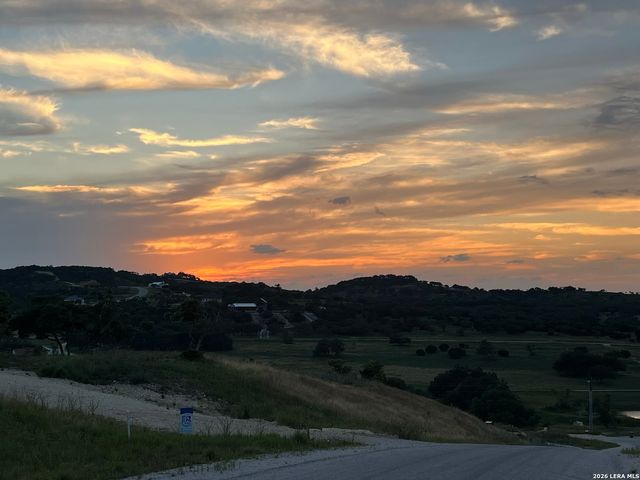 1495 Majestic Hills Dr, Blanco, TX 78606