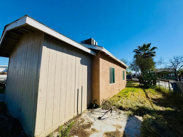 608 Belle Avenue, Bakersfield, CA 93308