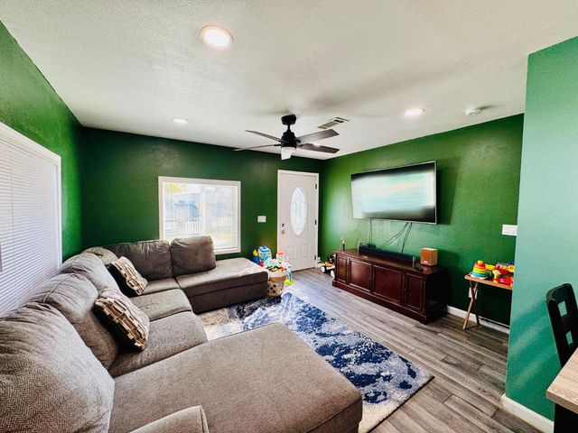 608 Belle Avenue, Bakersfield, CA 93308