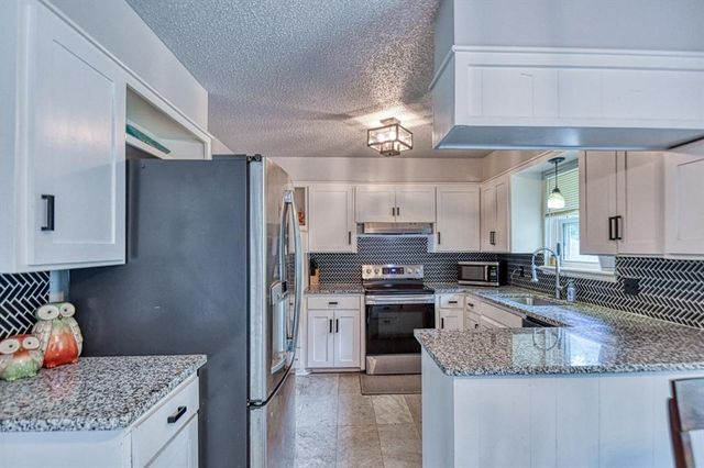 2533 Hollywood Avenue, Norman, OK 73072