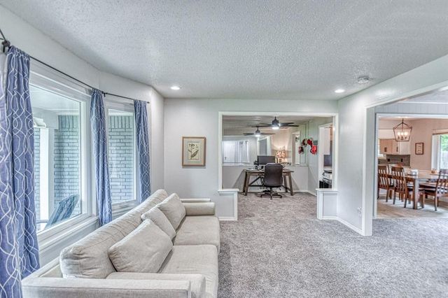 2533 Hollywood Avenue, Norman, OK 73072