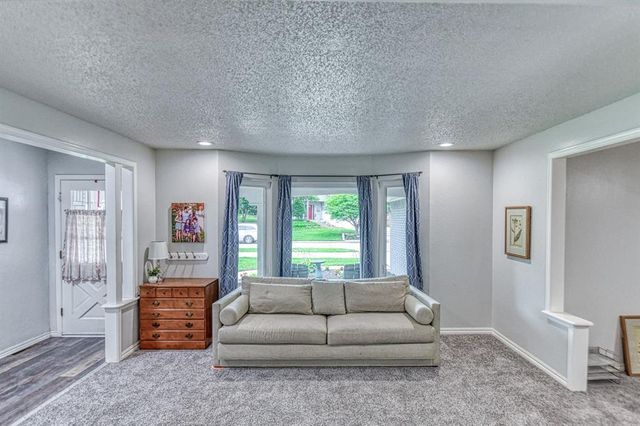 2533 Hollywood Avenue, Norman, OK 73072
