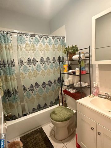 154 Butler Street, Paterson, NJ 07524