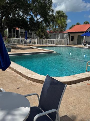 3217 BENEVA ROAD 202, Sarasota, FL 34232
