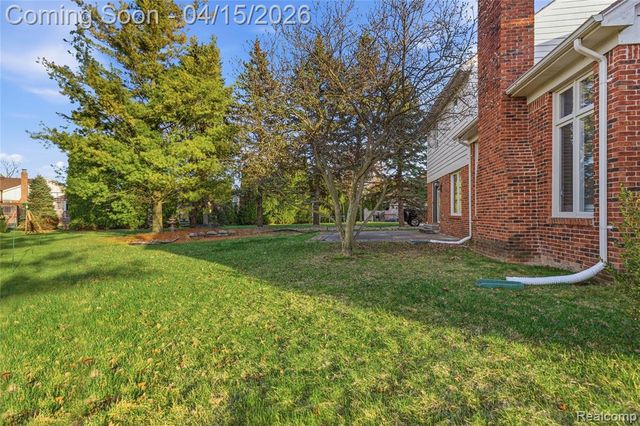 14855 Brompton Court, Shelby Twp, MI 48315