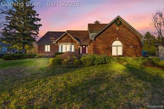 14855 Brompton Court, Shelby Twp, MI 48315